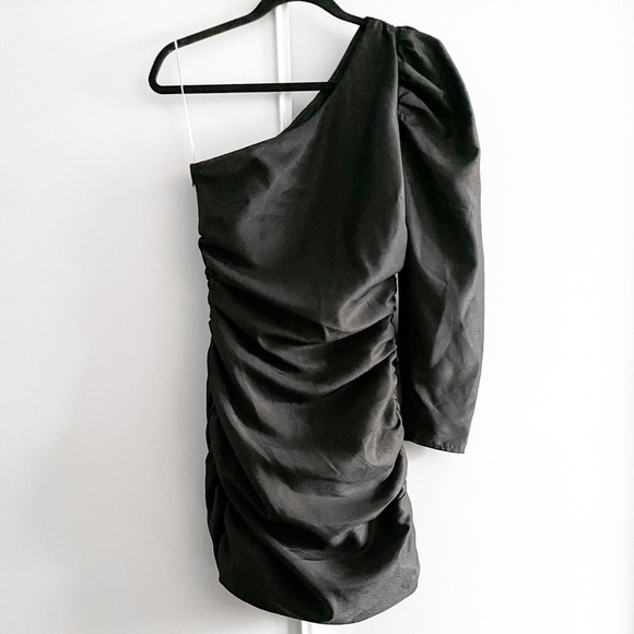 Wilfred Rhapsody Dress (BLACK) - Picture 1 of 14